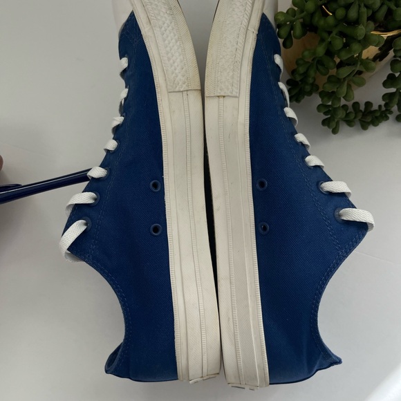 Converse Classic Royal Blue Canvas Sneakers Unisex M12 W14 - Picture 7 of 10